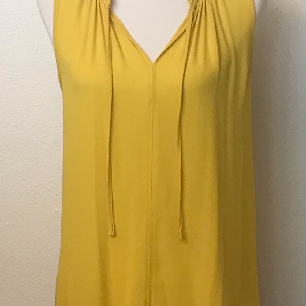LOFT Yellow Sleeveless Top in Size M